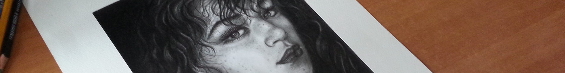 Disegno a Matita Chiaroscuro: Un Ritorno alla Materia